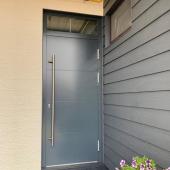 Дверь в дом из газосиликата Calida Glass
