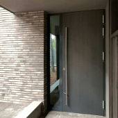 Декоративная дверь