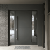 Входная дверь в дом