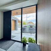 Входные алюминиевые двери 