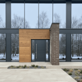 Алюминиевая дверь в дом Calida